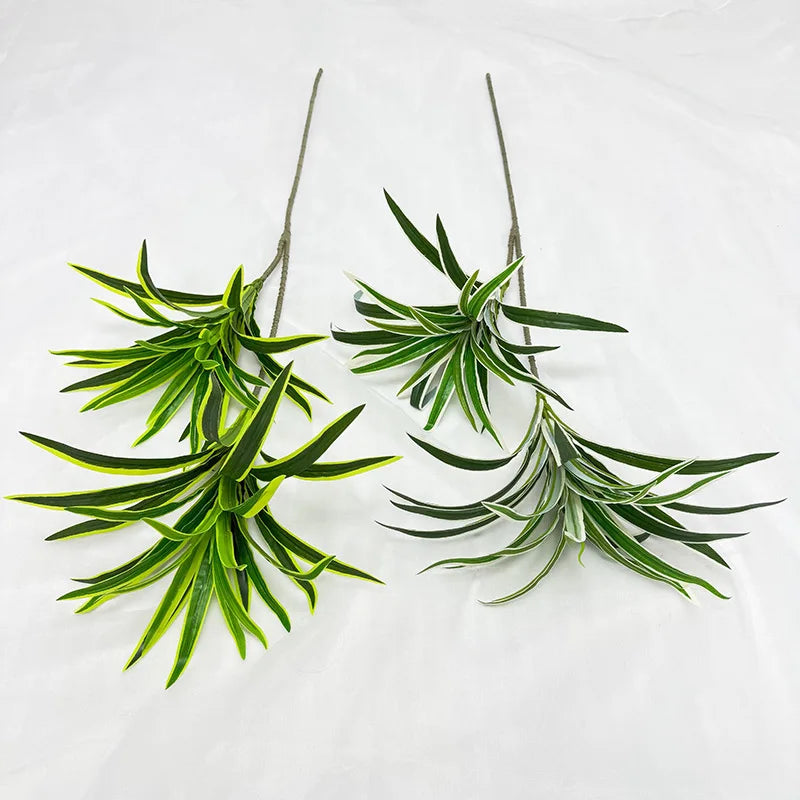 plantes artificielles vertes feuilles fines décoration intérieure moderne branchies striées minimalistes