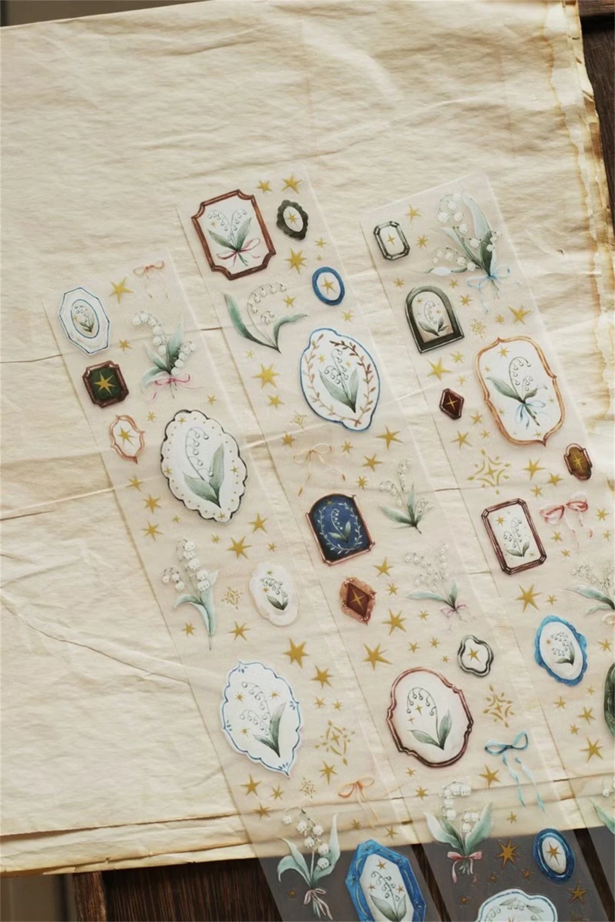 rubans washi autocollants semi transparents floral vintage romantique étoiles motifs géométriques