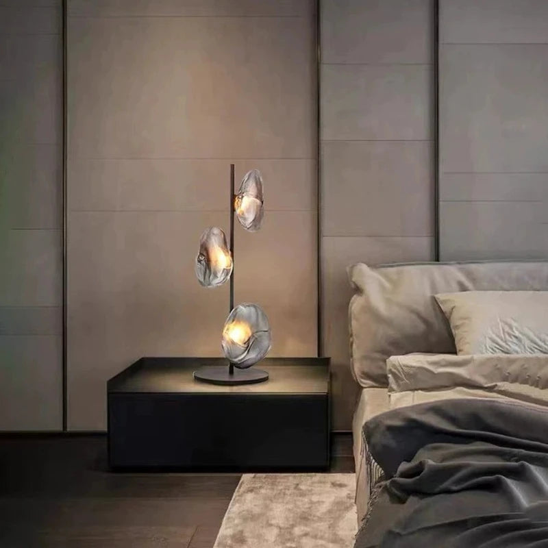 lampe sol moderne verre translucide noir blanc beige intérieur chambre salonhôtel
