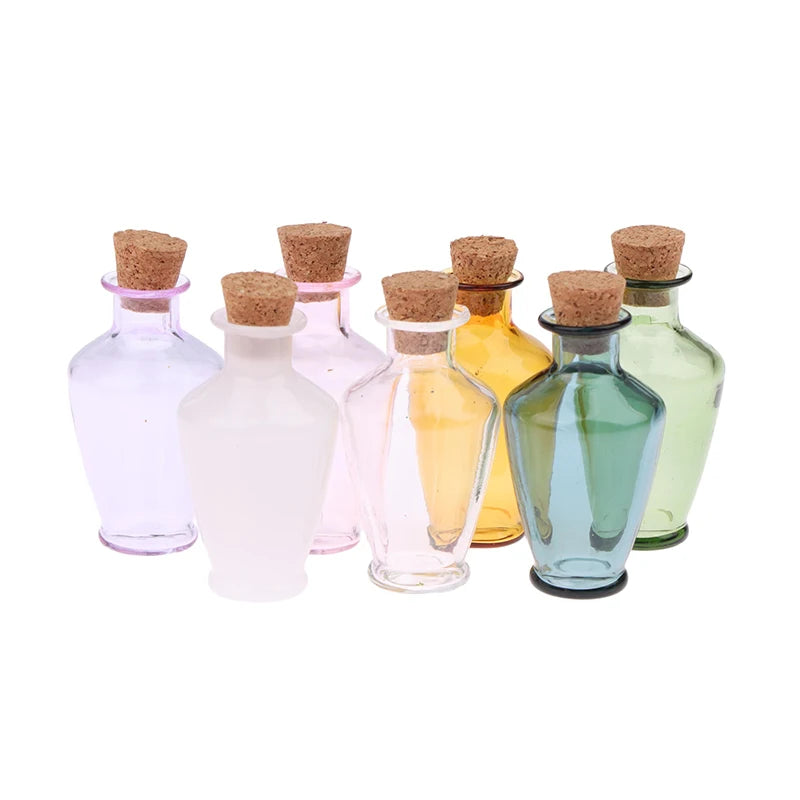 flacons verre transparents bouchons lierres décorations vintage classiques couleurs variées marron blanc bleu rose
