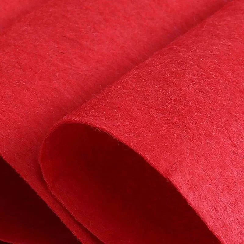 tapis rouge personnalisable moderne allée événement mariage longueur variante décoration intérieure extérieure festive