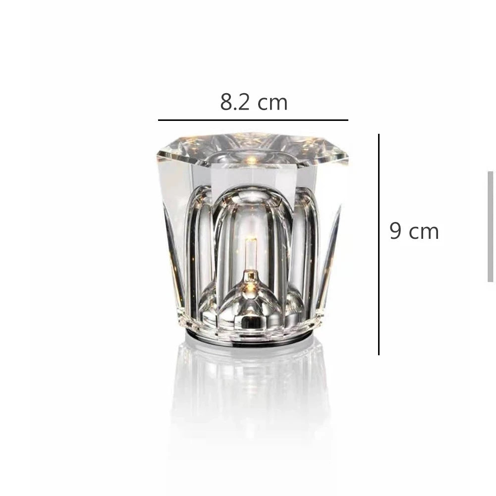 lampe table moderne transparente facettes brillantes élégante chambre coucher ambiance dorée led rechargeable