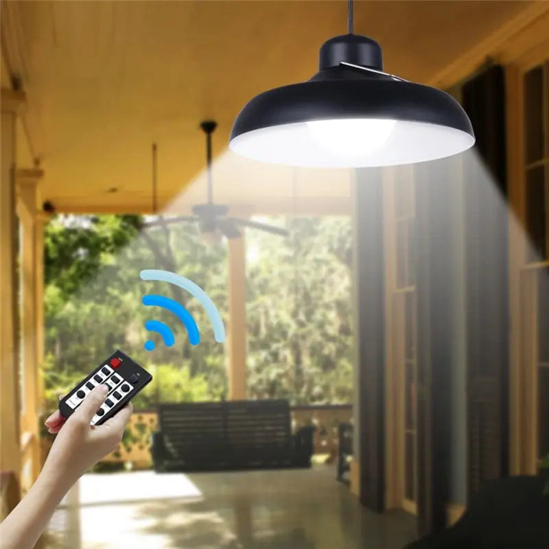 lampe solaire suspendue led moderne panneau solaire télécommande noire abri jardinextérieur