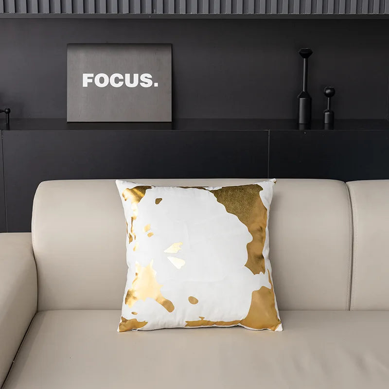 coussins décoratifs contemporains blanc doré motif abstrait non toxique respectueux environnement polyester opacité fixés