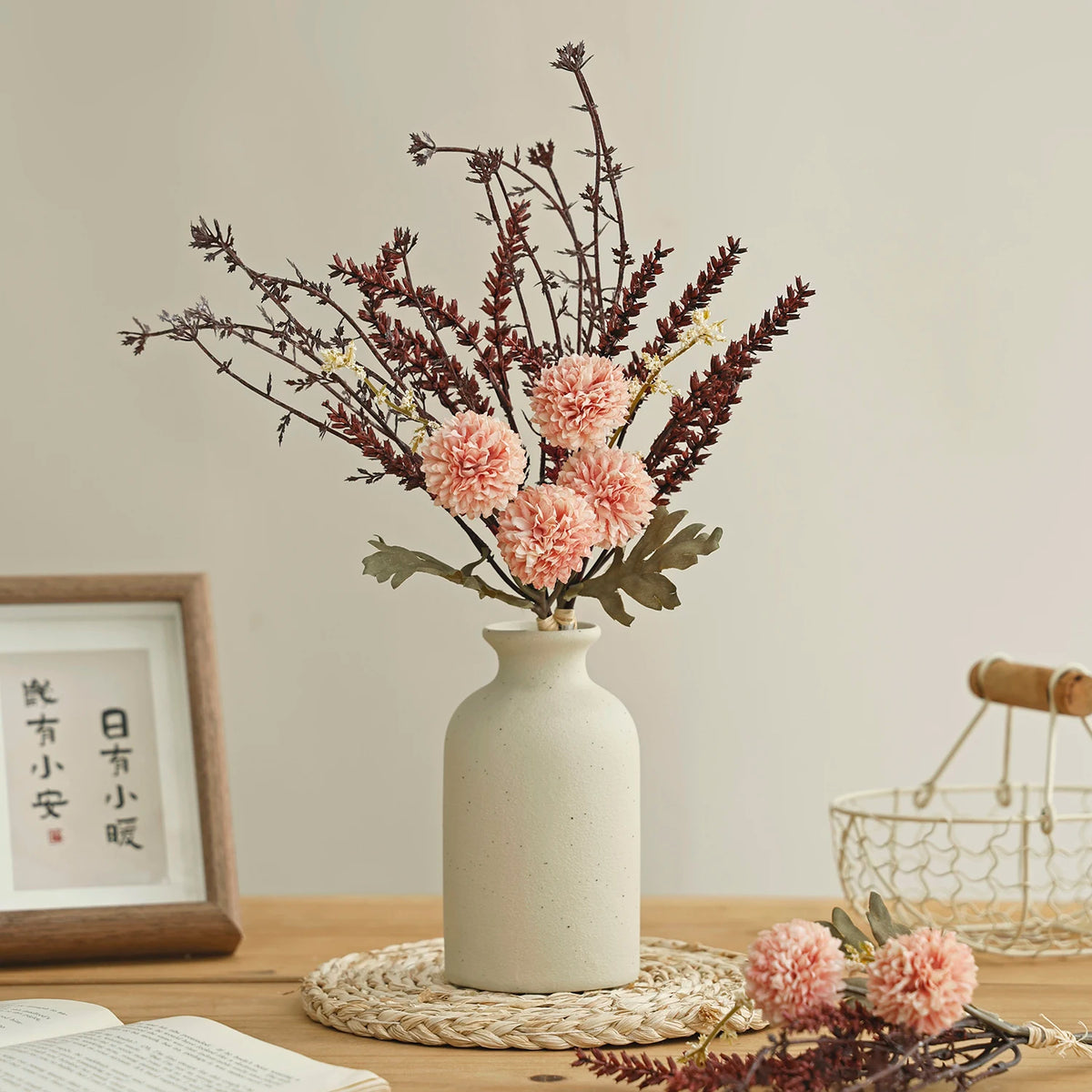 vase moderne fleurs séchées pivoine beige anniversaire mariage décoration intérieure festive baby shower