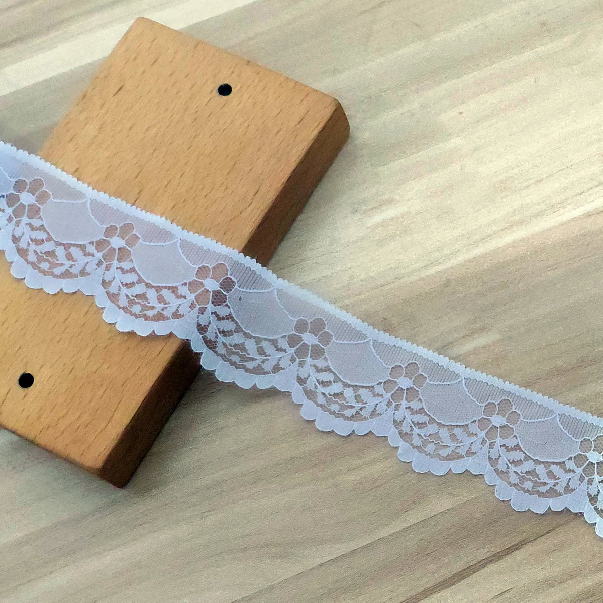 ruban dentelle polyester 4cm large rose clair bleu rouge violet noir mariage décoration diy
