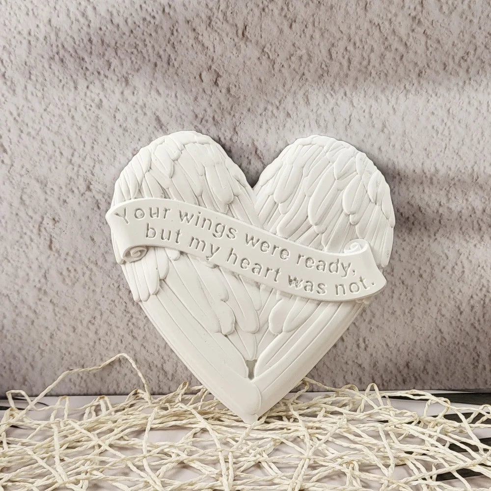 moule silicone coeur ailes ange ruban blanc classique décoration plâtre ciment résine romantique