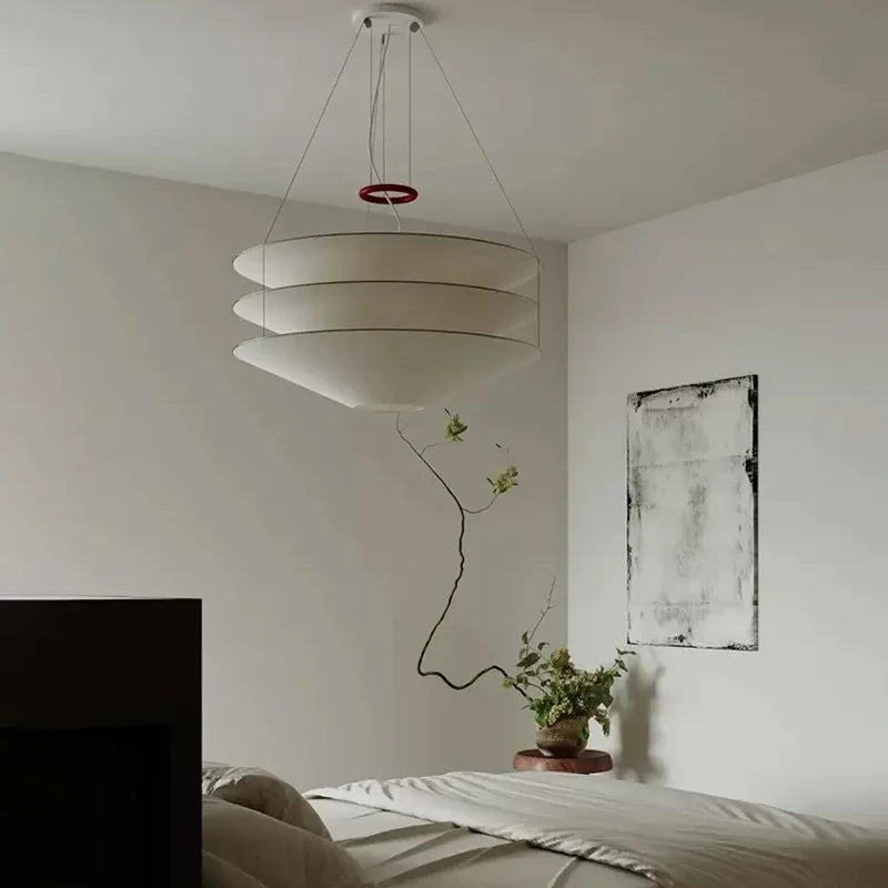 suspension lumineuse moderne blanc marbré opaque nordique fixée câbles lumière neutre chambre salon
