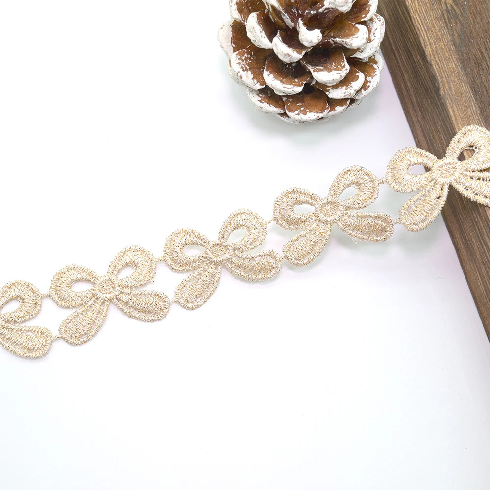 ruban dentelle fleurs nœuds beige clair décoratif polyester soluble eau tricot bricolage partenaire longueur