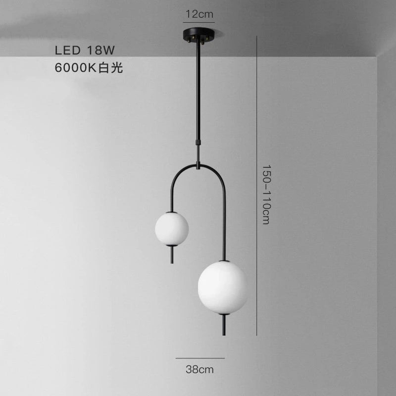suspension lumineuse moderne sphères translucides structure métallique noir blanc