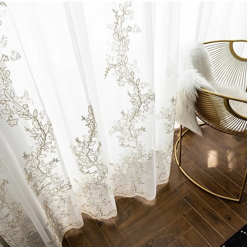 rideau blanc brodé fleurs transparent moderne chambre salon hospitalière