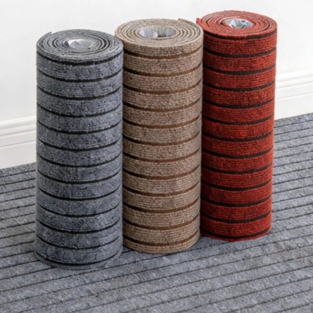 tapis adhésif auto collant rayé intérieur gris marron rouge moderne polypropylène polyester