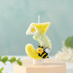 bougies forme chiffres jaune blanc noir fleurs abeilles décoratives enfants sucrerie couteau sucre boîte