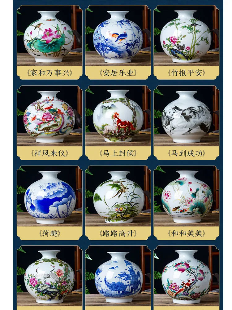 Cette image présente une collection de beaux vases en porcelaine décorés de motifs colorés et traditionnels chinois, tels que des fleurs, des animaux et des paysages.