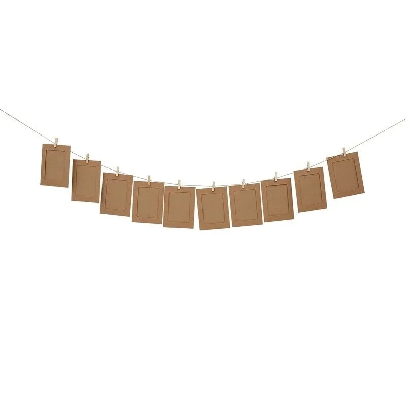 cadres photo carton corde linge pinces linge bois marron clair blanc noir rustic