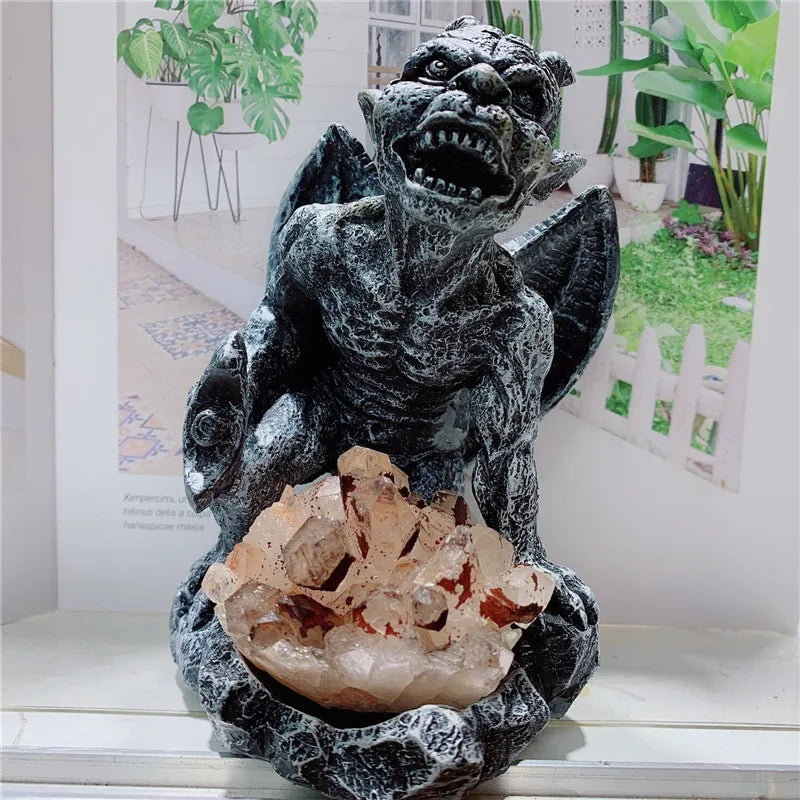 statue pierre agate texturée détails sculpturaux vert beige noir fantaisie gothique décoration maison erotique