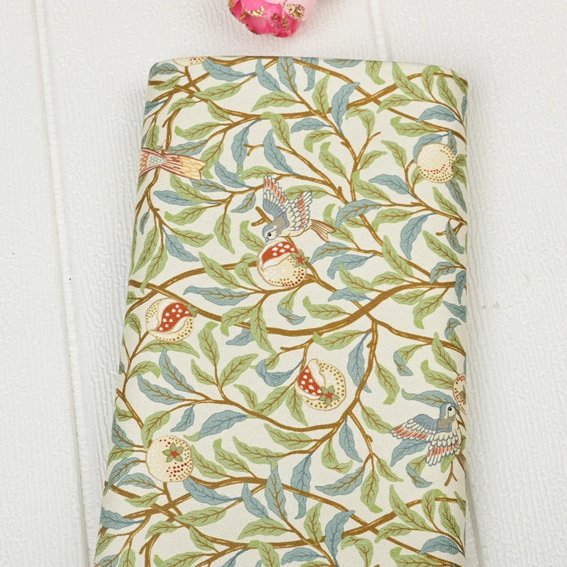tissu coton twill floral motifs oiseaux fruits william morris quilting patchwork crafting