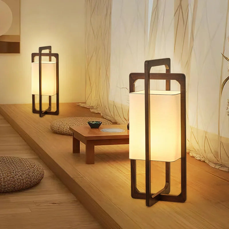 lampe table bois marron clair abat jour beige moderne minimaliste salon chambre