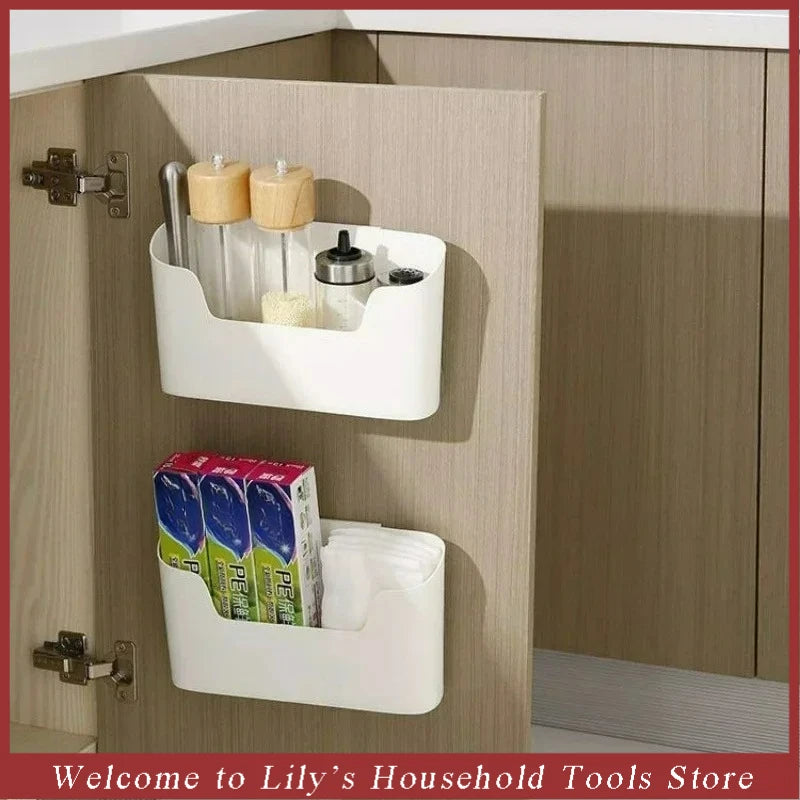 organisateur mural blanc adhésif cuisine rangement minimaliste compartiment bouteilles verre couvercle bois brosse crème
