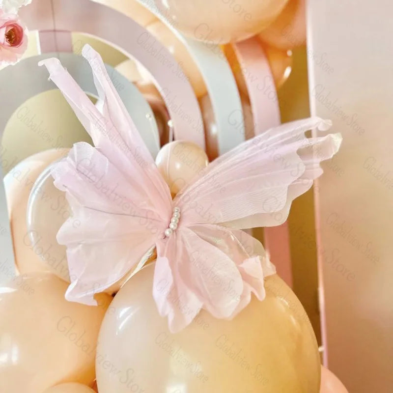 Papillons géants en organza pour décoration champêtre d'anniversaire