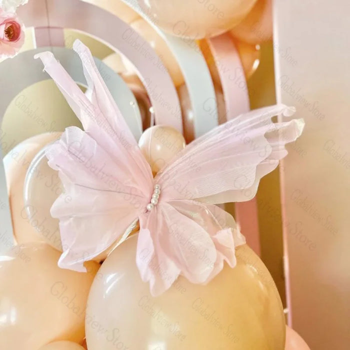 Papillons géants en organza pour décoration champêtre d'anniversaire