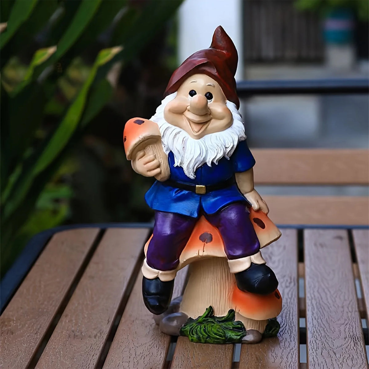 statuette lutin résine brun rouge bleu vert champignon traditionnelle folklorique jardin extérieur ornement cadeau