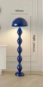 lampe sol moderne twistée verte rouge bleu blanc énergie économique