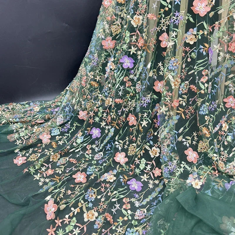 tissu brodé floral semi transparent polyester multi couleurs occasion quotidien tulle 3d embossé trame