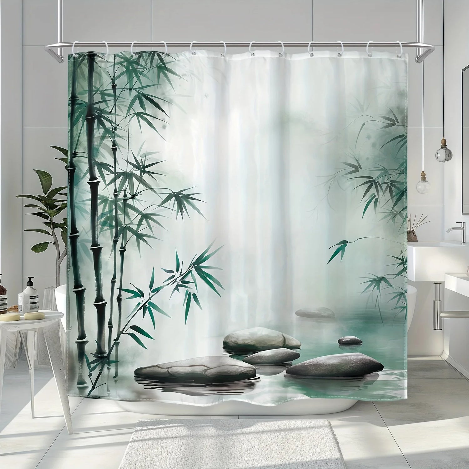 Rideau de douche imprimé bambou et pierres, ambiance apaisante dans une salle de bain lumineuse en bois clair.