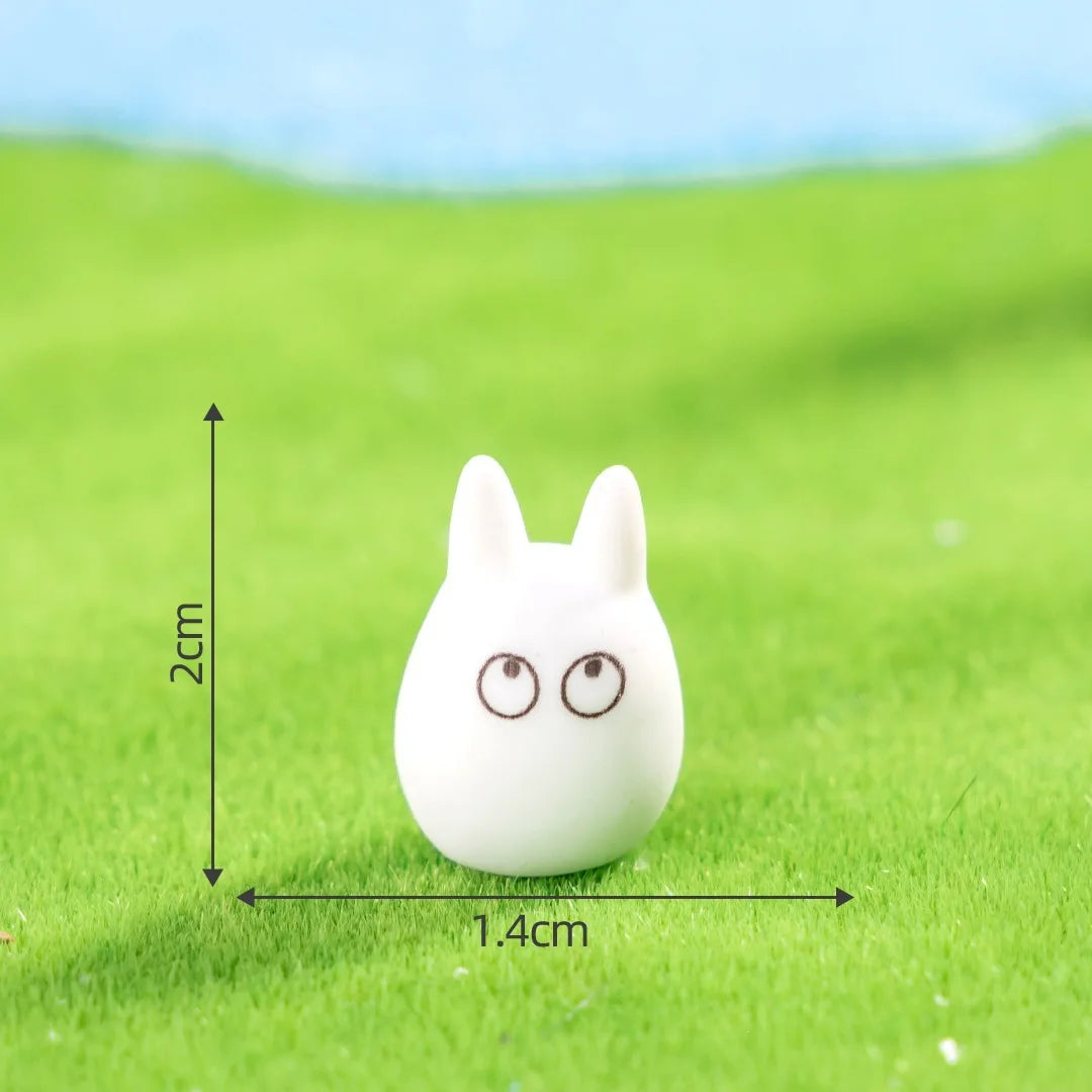 figurines totoro résine mignonnes cartoon gris blanc vert rouge orange details yeux oreilles