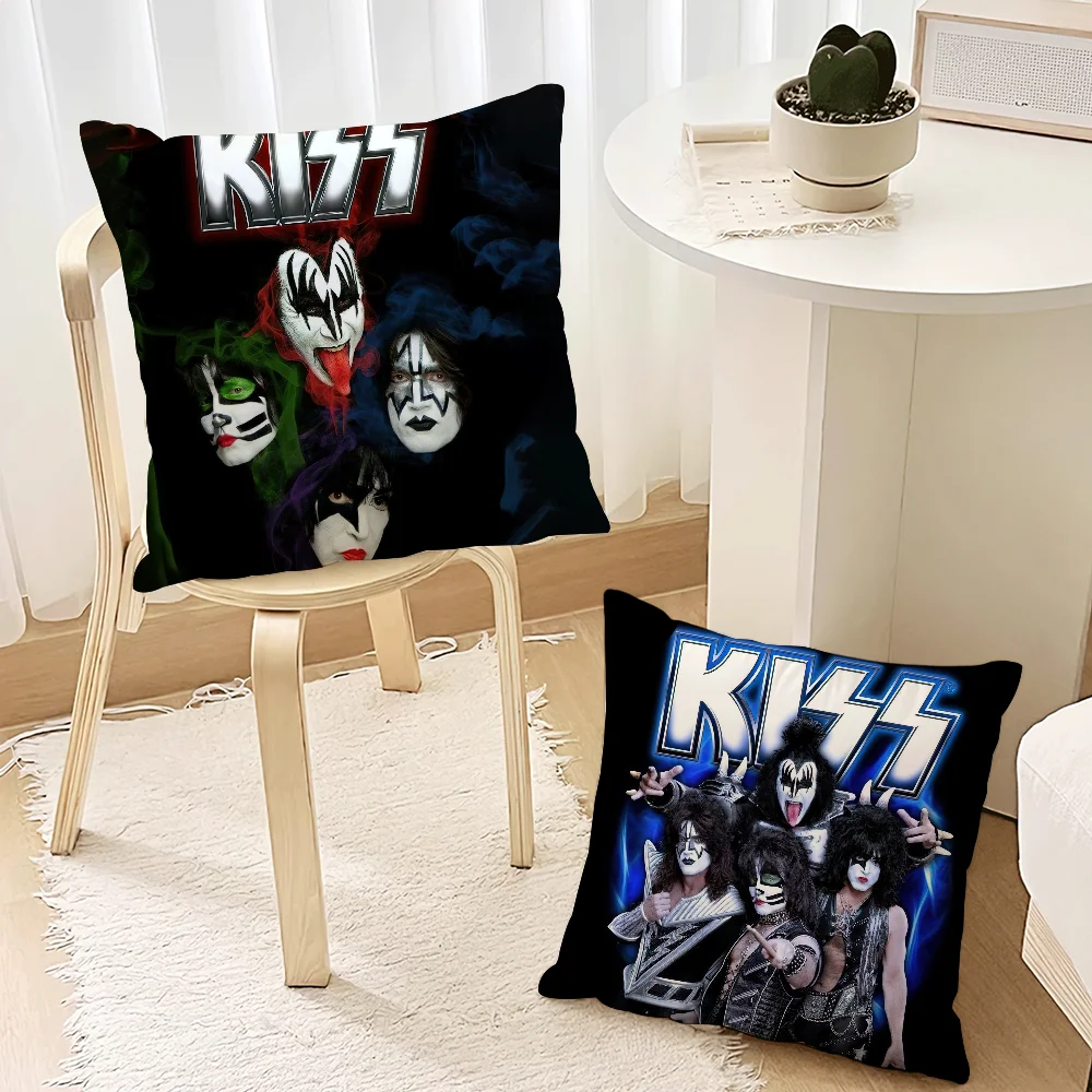 coussin carré motif kiss polyester pop rock noir imprimé dobbys décoratif 40x40cm 45x45cm 50x50cm