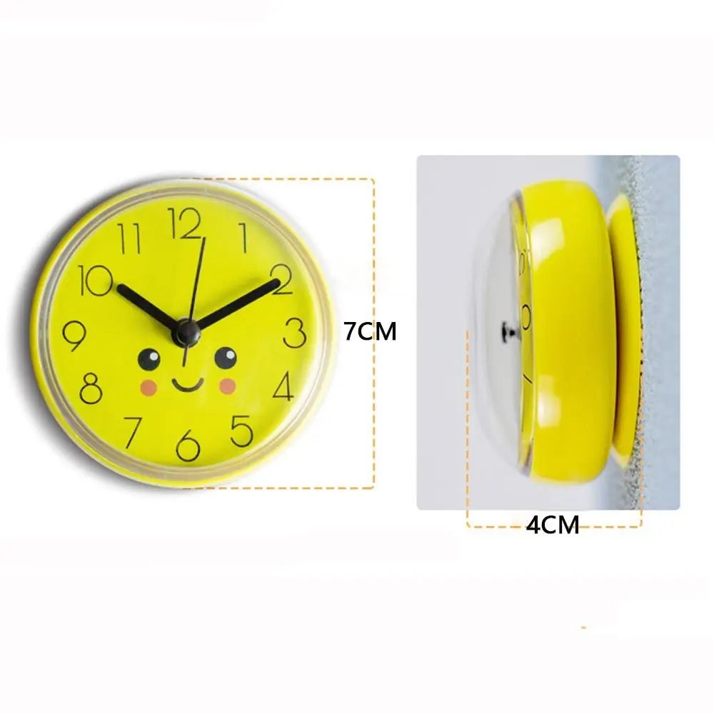 horloge murale decorative chiffres arabes personnages ours mouton verre transparent boite opaque enfantin adorable