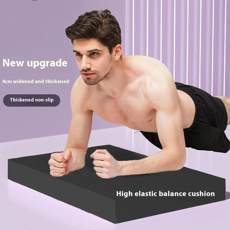 tapis yoga antidérapant violet texturé exercices physiques fitness contemporain minimaliste