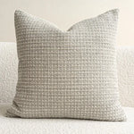 coussins décoratifs modernes motif géométrique beige gris noir rouge polyester