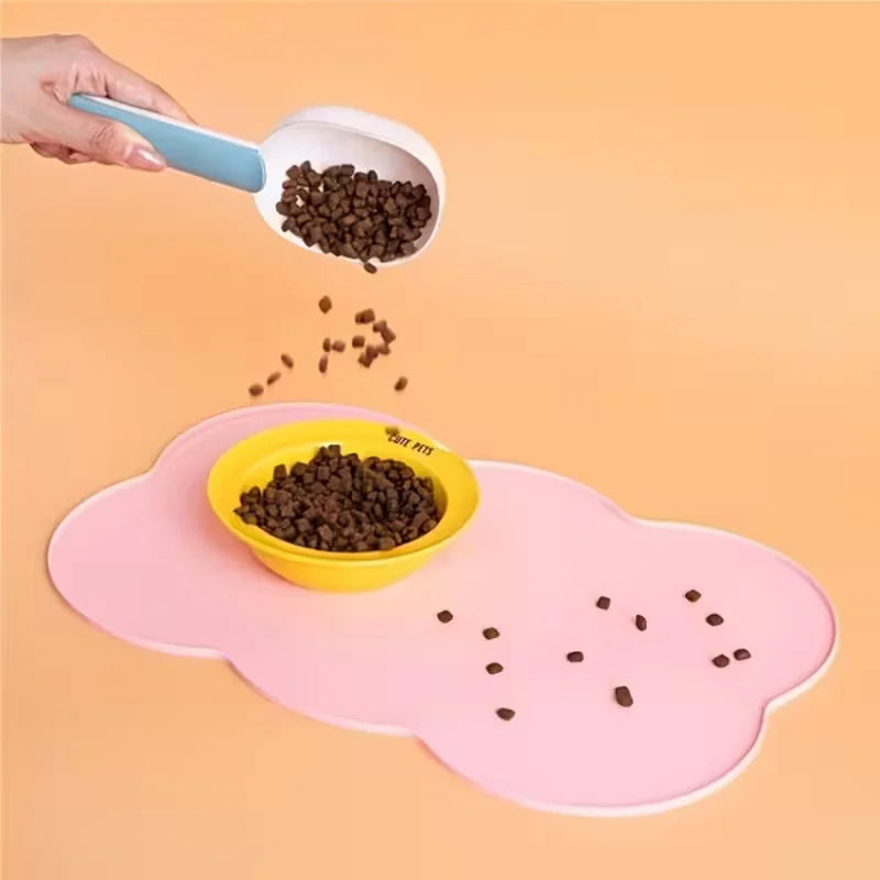tapis nourriture animal nuage rose clair moderne assiette jaune