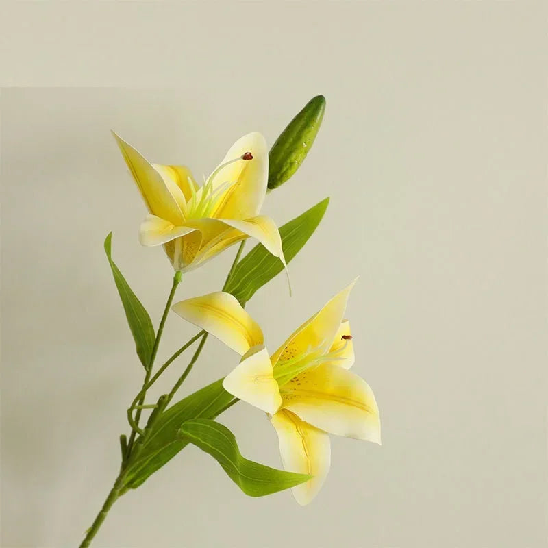 bouquet fleurs artificielles lys blanc rose vert modernes decoration intérieure anniversaire mariage