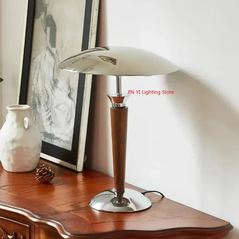 lampe table moderne noir marron métal poli bois éclairage led sans ombre interrupteur bouton
