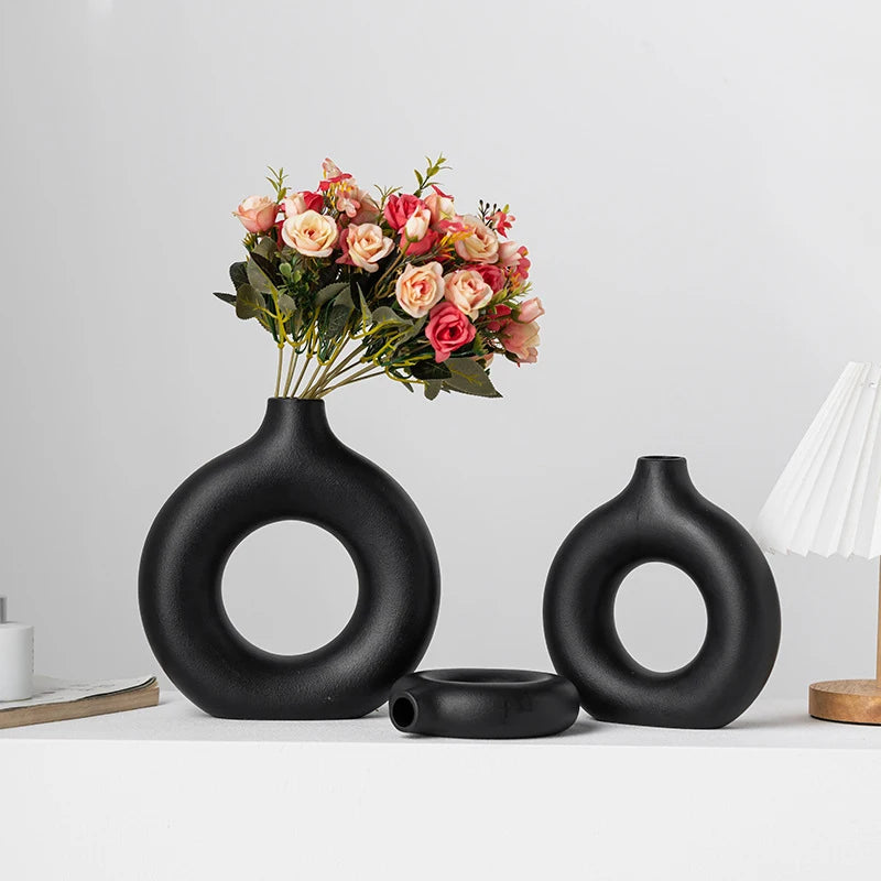 vases decoratifs blancs noirs modernes minimalistes rond simples