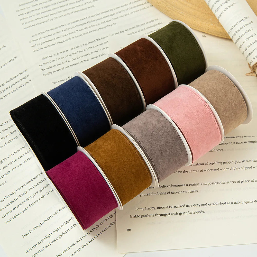 rubans décoratifs velours marron rose gris bleu marine beige classiques adhésifs diy cadeaux fêtes