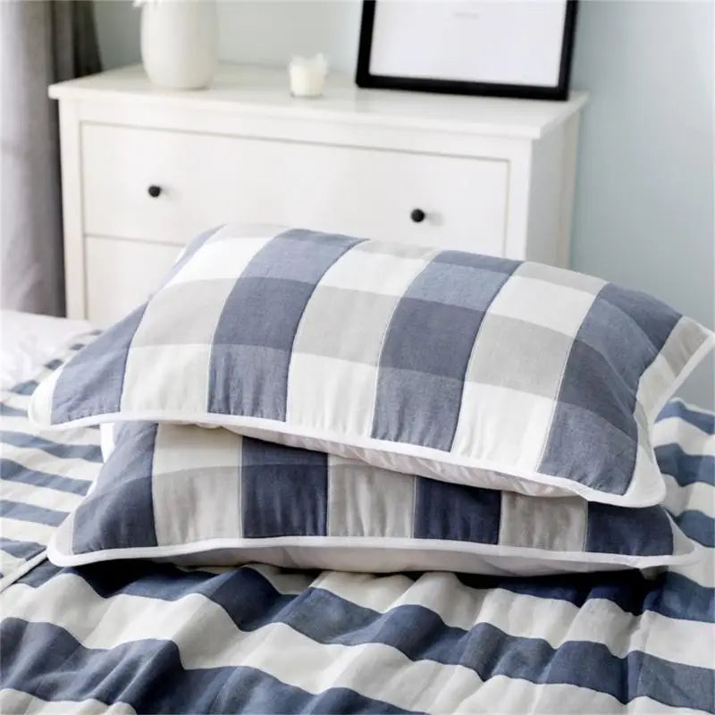 couverture lit patchwork bleu blanc non glissant respectueux environnement moderne adhésif