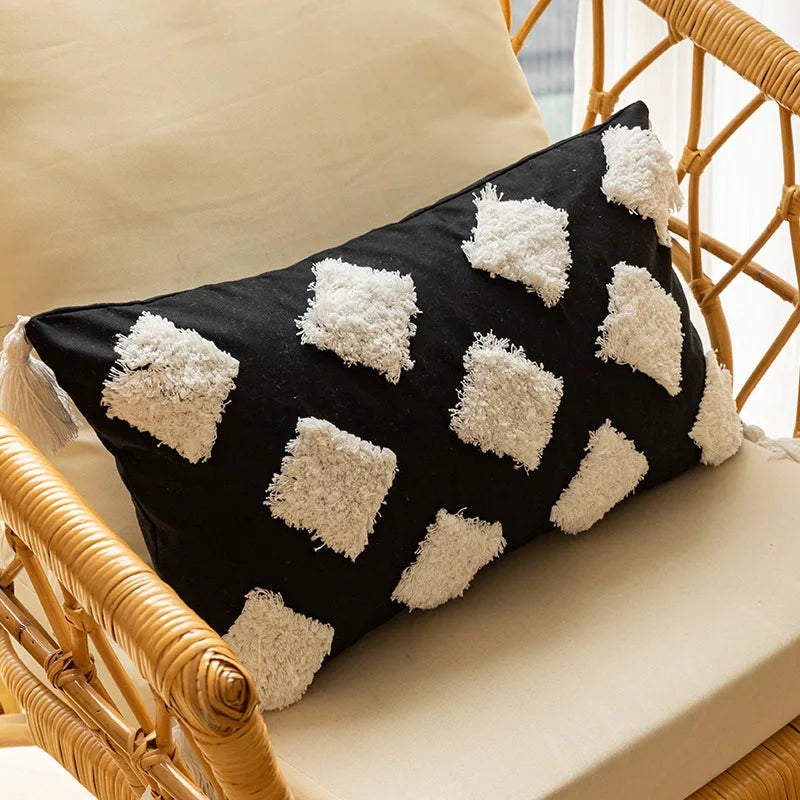 coussin carré boho blanc motif géométrique noir tassel brodé anti décubitus polyester