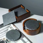 coasters noirs naturels résistants chaleur minimaliste hexagonaux carrés cœur ronds