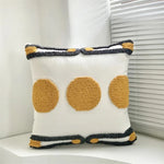 coussin brodé polyester moderne bohème motif géométrique blanc beige bleu gris marron 45x45cm