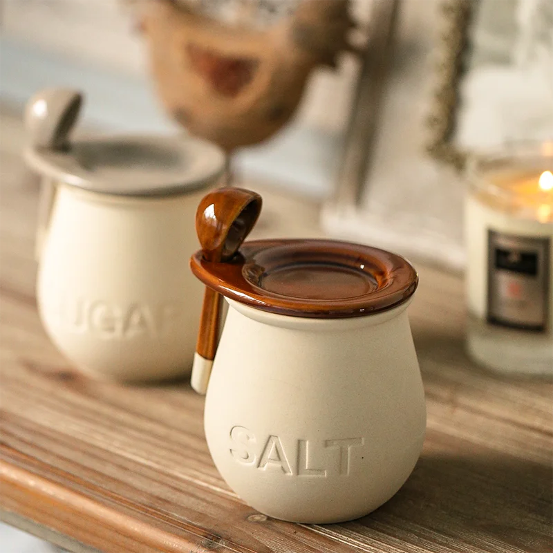 pots sel sucre céramique vintage embossé rouille crème cuillères bois fixées ensemble rustic farmhouse