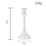 bougeoirs or argent ornements baroques chandelles mariage décoration intérieure classique gravures détaillées