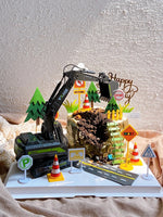 miniature excavatrice noir truck imprimé parties mobiles terrain graviers arbres signalisation sécurité