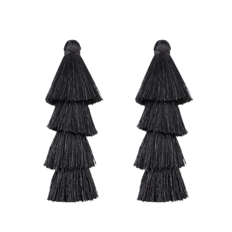 pompons franges polyester décoratifs modernes couleur bleu noir beige rose violet vert jaune blanc