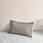 housses coussin polyester rayées beige marron modernes adhésives lit dimension 30x50cm 45x45cm decoration interieur