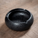 cendrier moderne élégant texture granulée motifs floraux noir bleu vert anneau métallique anti insectes