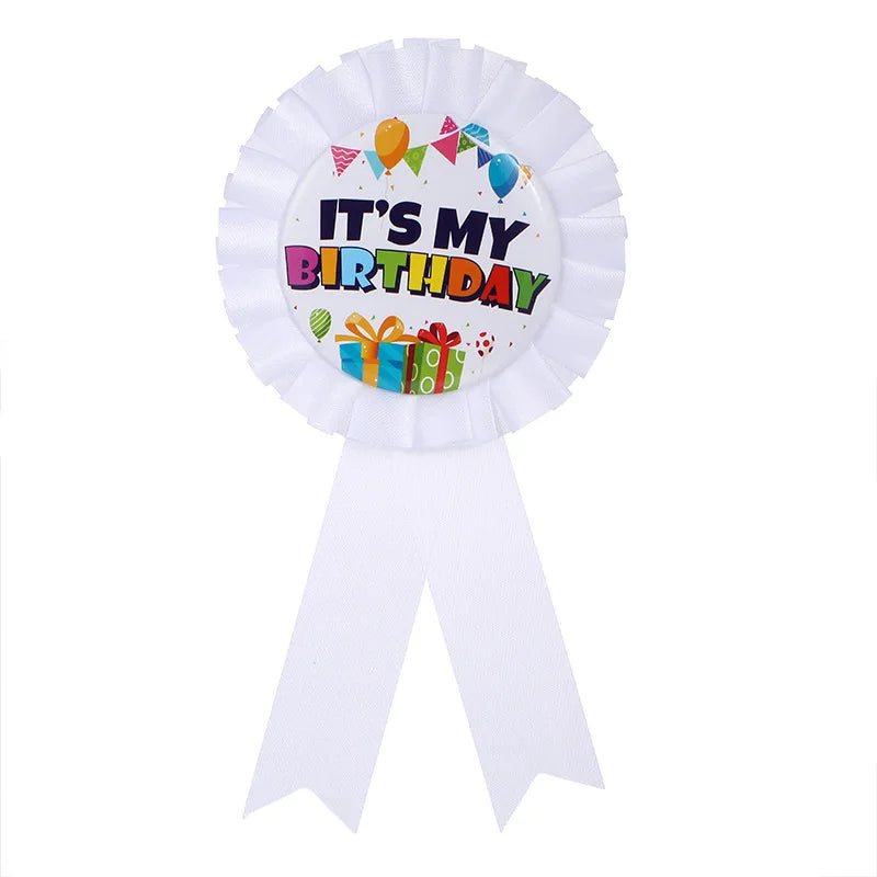 badge anniversaire blanc ballons cadeaux festif décoratif pinces métal festive it's my birthday